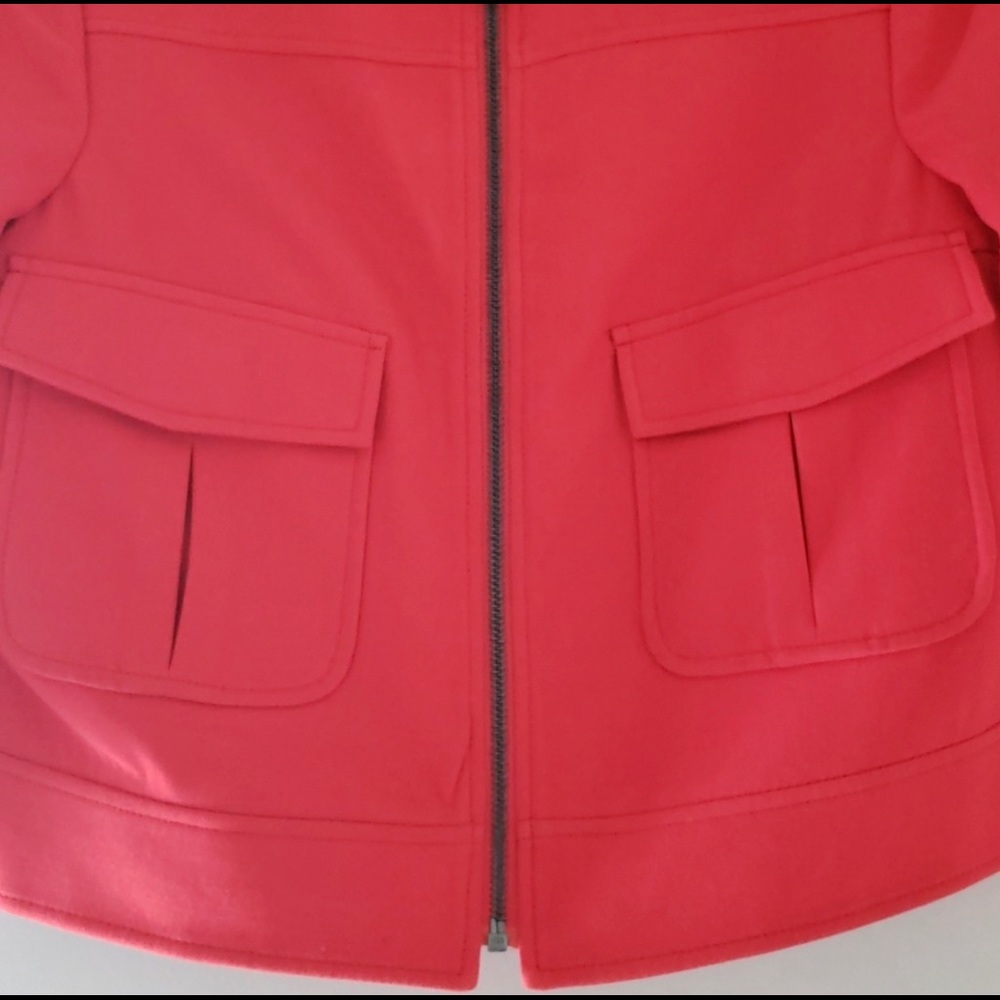 ❤️Chic Cropped Blazer from ASOS❤️ - Picture 3 of 5